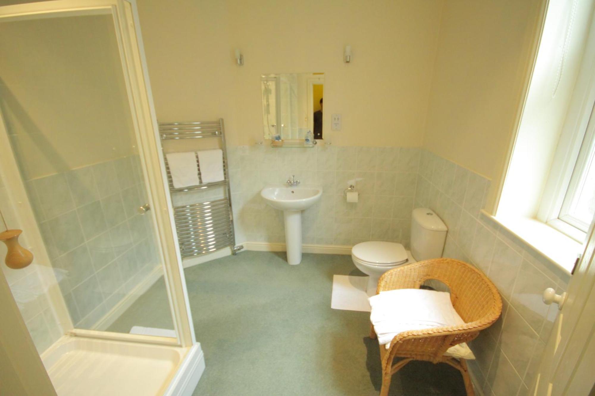 The Dales Bed & Breakfast Harrogate Ngoại thất bức ảnh