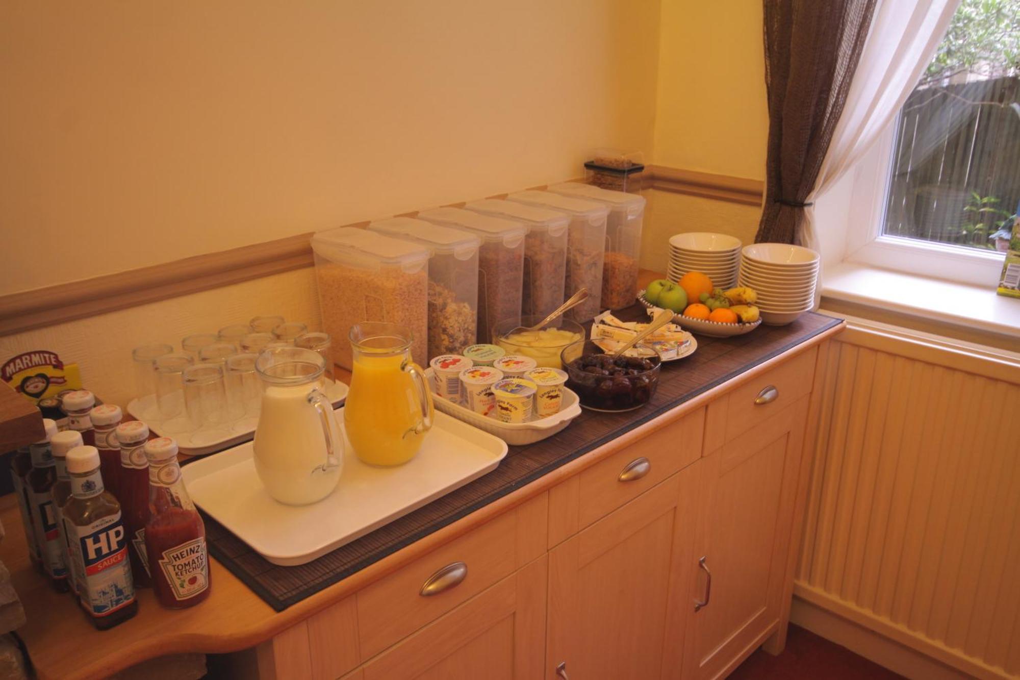 The Dales Bed & Breakfast Harrogate Ngoại thất bức ảnh